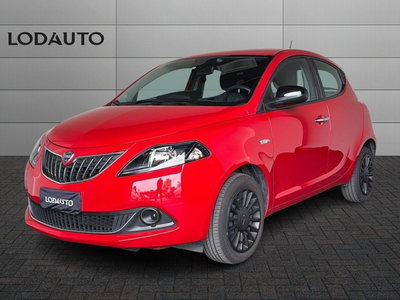 Lancia Ypsilon 1.0 FireFly 5 porte S&amp;S Hybrid Silver Plus del 2022 usata a Bergamo