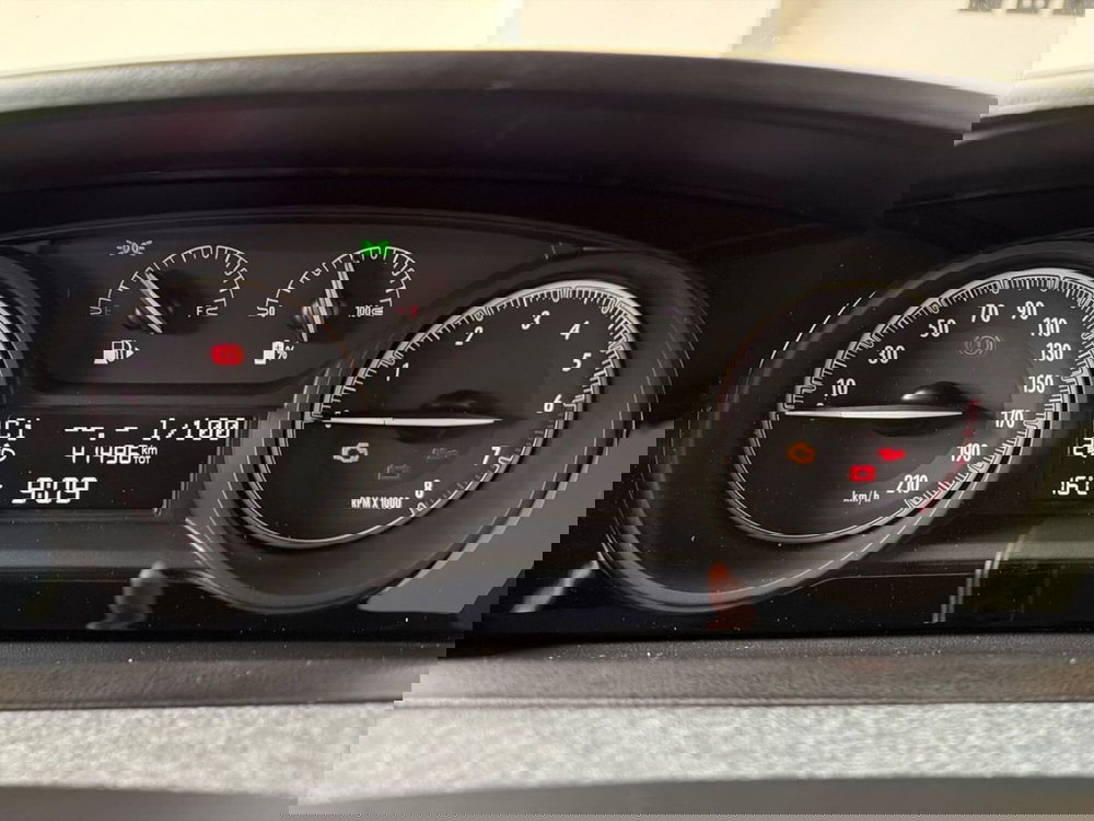 Lancia Ypsilon usata a Bergamo (12)