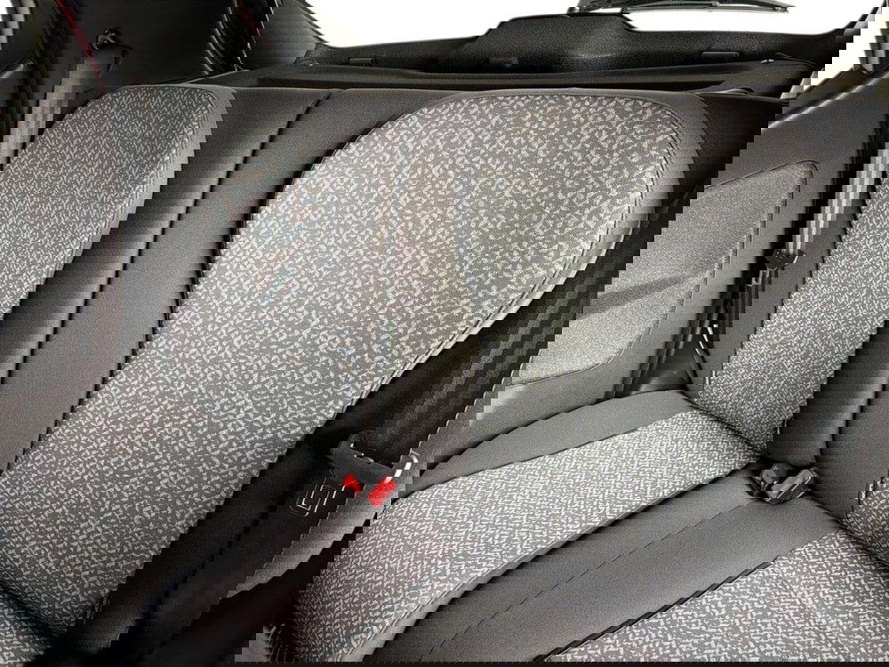 Lancia Ypsilon usata a Bergamo (15)