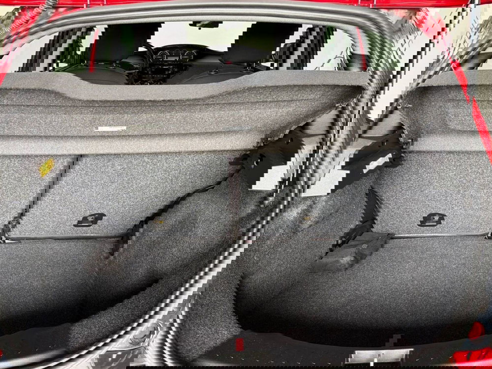 Lancia Ypsilon usata a Bergamo (17)