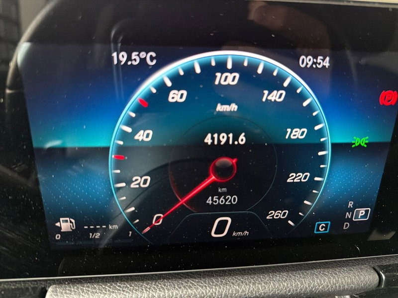 Mercedes-Benz GLA SUV usata a Bergamo (12)