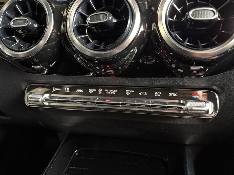 Mercedes-Benz GLA SUV usata a Bergamo (13)