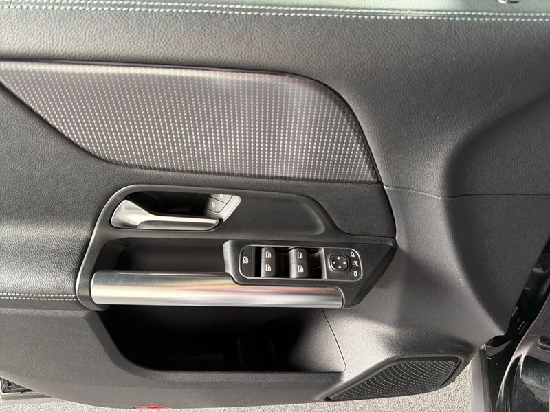 Mercedes-Benz GLA SUV usata a Bergamo (16)