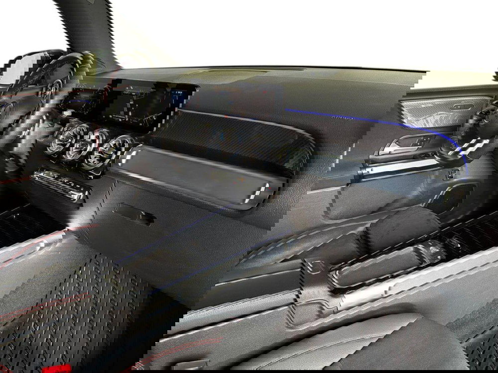 Mercedes-Benz GLB usata a Bergamo (14)