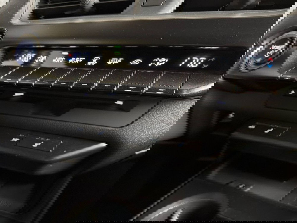 Lexus UX usata a Bergamo (13)