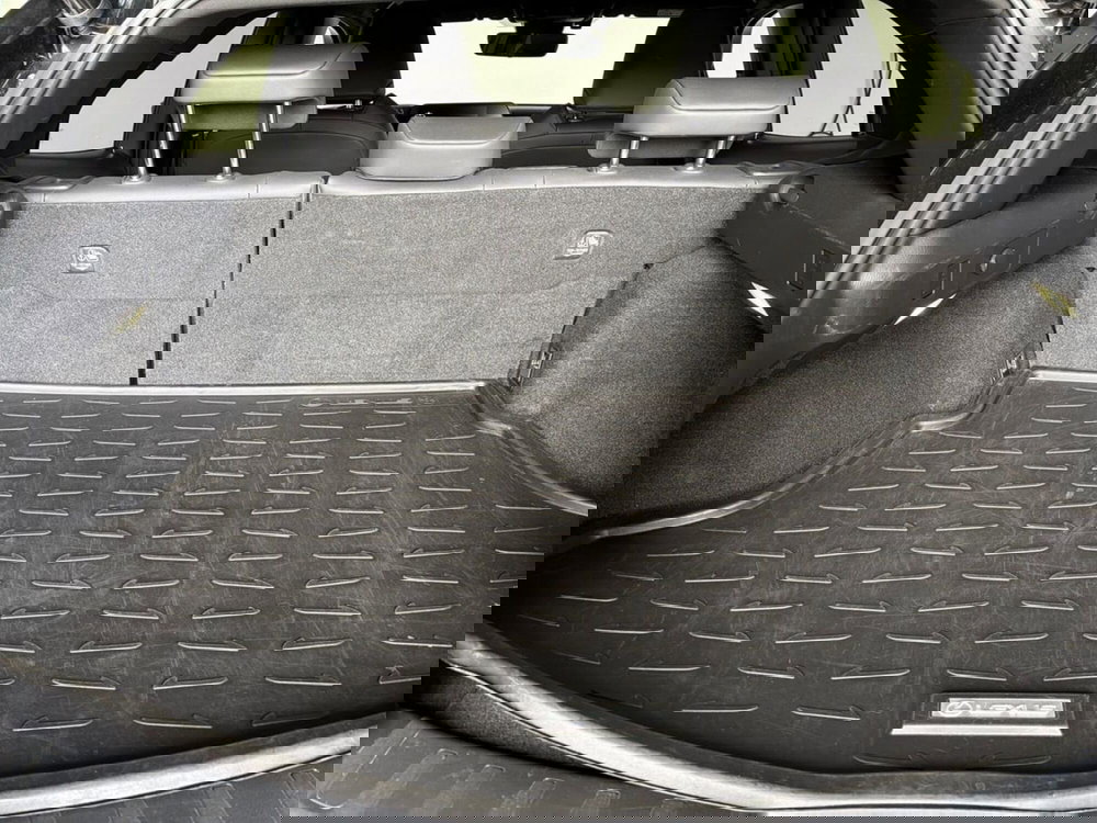 Lexus UX usata a Bergamo (17)