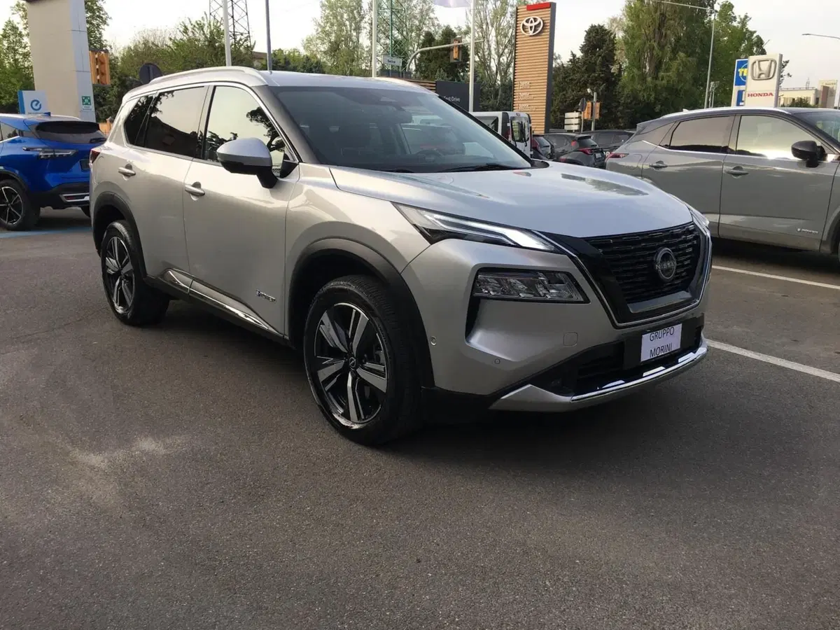 Nissan X-Trail usata a Bologna (6)