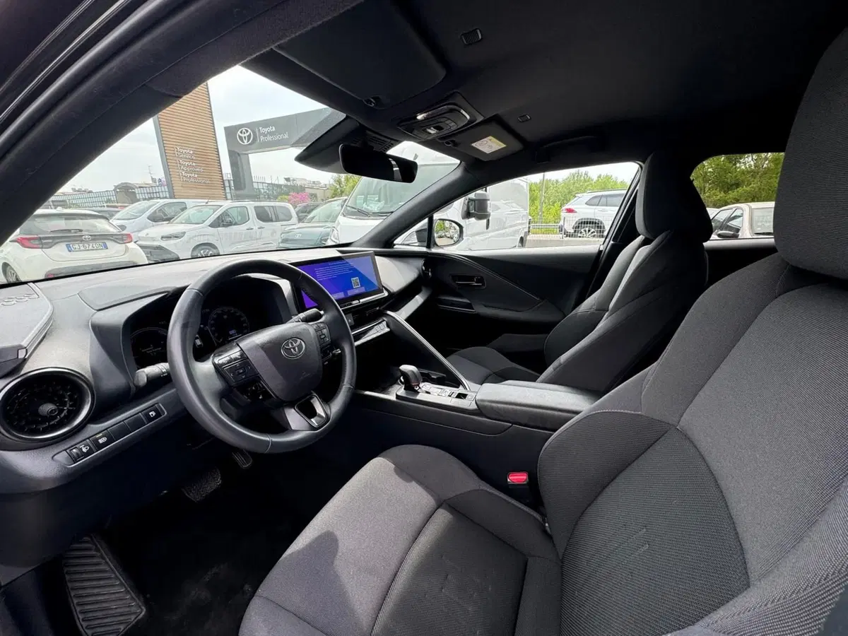 Toyota Toyota C-HR usata a Modena (12)