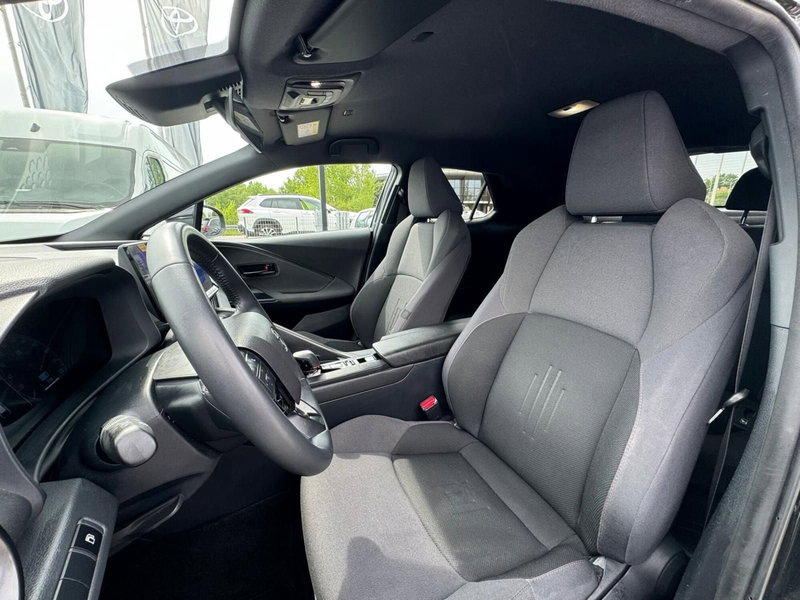 Toyota Toyota C-HR usata a Modena (13)