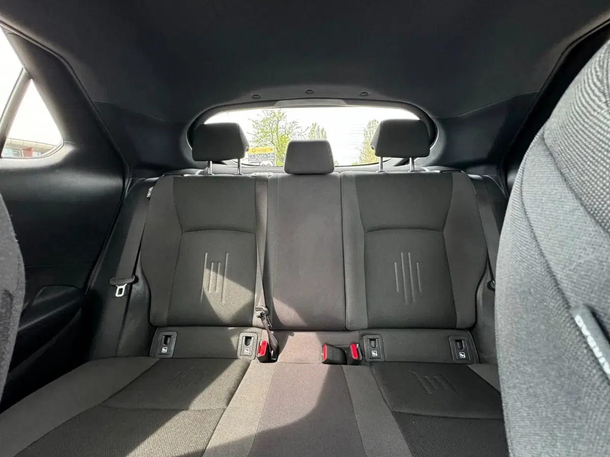 Toyota Toyota C-HR usata a Modena (16)