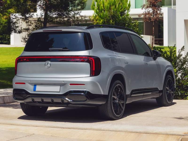 Mercedes-Benz GLB EQ nuova a Grosseto (4)