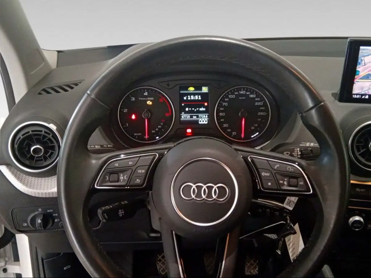 Audi Q2 usata a Firenze (10)