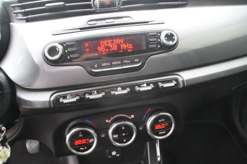 Alfa Romeo Giulietta usata a Pordenone (10)