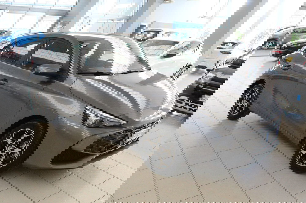 Mg MG3 nuova a Cremona (2)