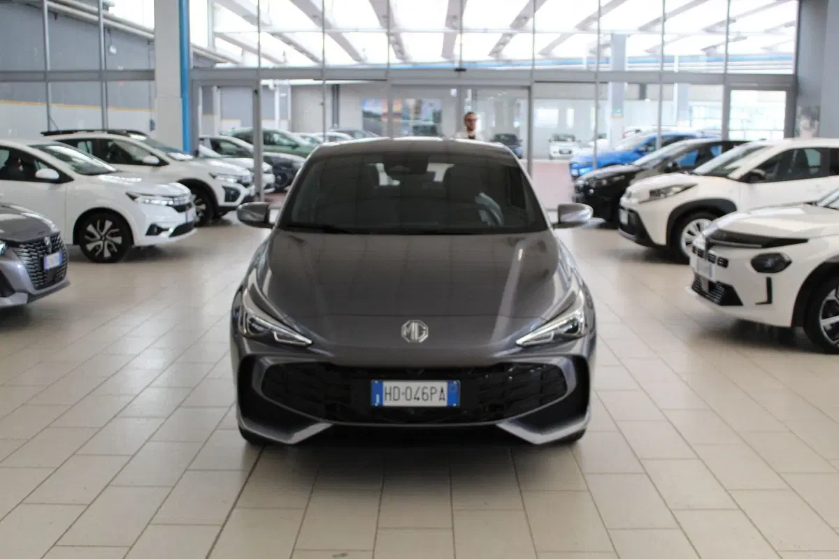Mg MG3 nuova a Cremona (3)