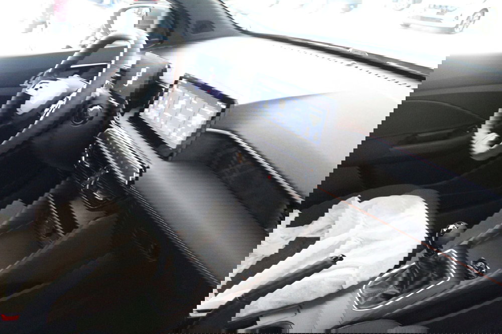 Mg MG3 nuova a Cremona (9)