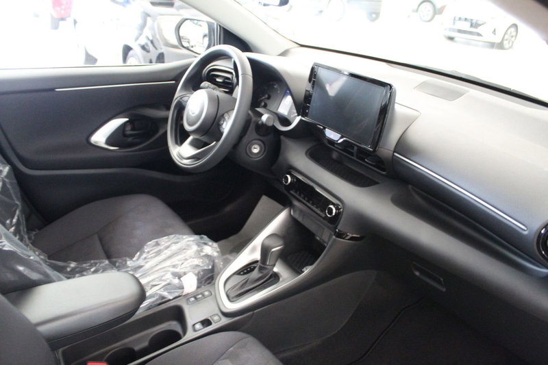 Toyota Yaris nuova a Cremona (8)