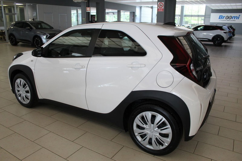 Toyota Aygo X usata a Cremona (5)
