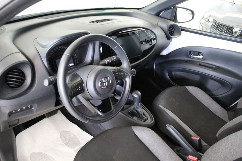 Toyota Aygo X usata a Cremona (7)