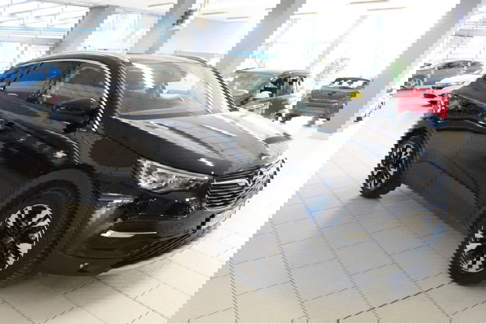 Opel Grandland X usata a Cremona (6)