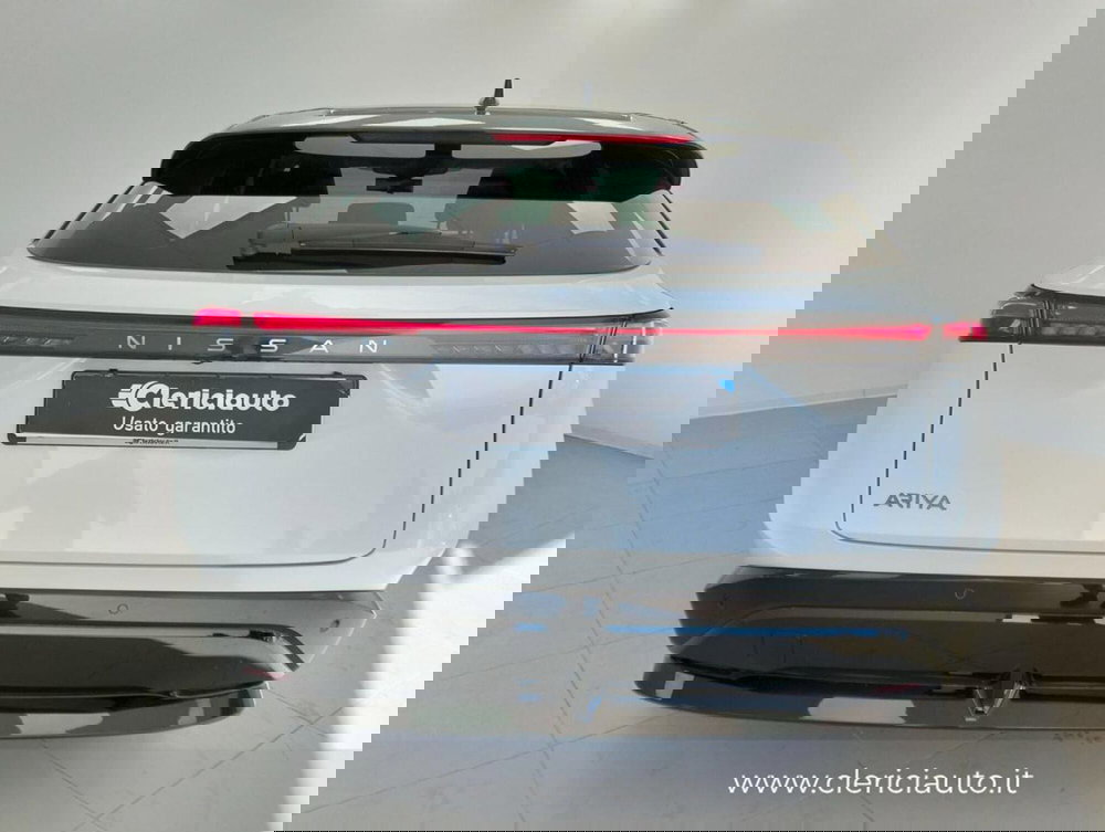 Nissan Ariya usata a Como (7)