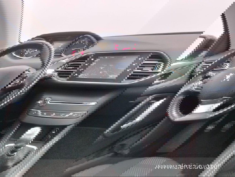 Peugeot 308 SW usata a Como (11)