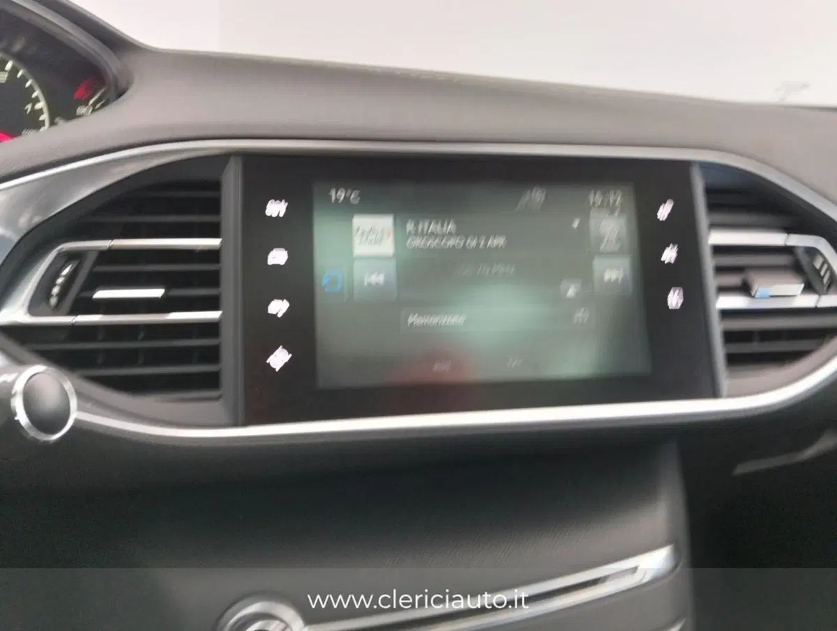 Peugeot 308 SW usata a Como (14)