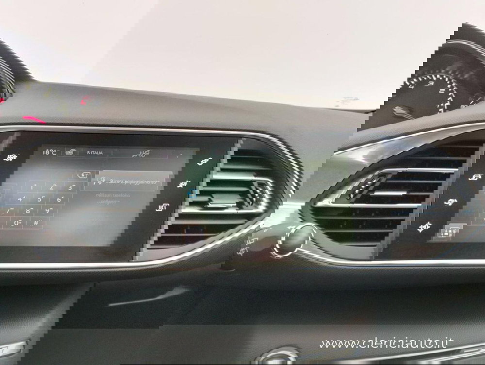 Peugeot 308 SW usata a Como (17)