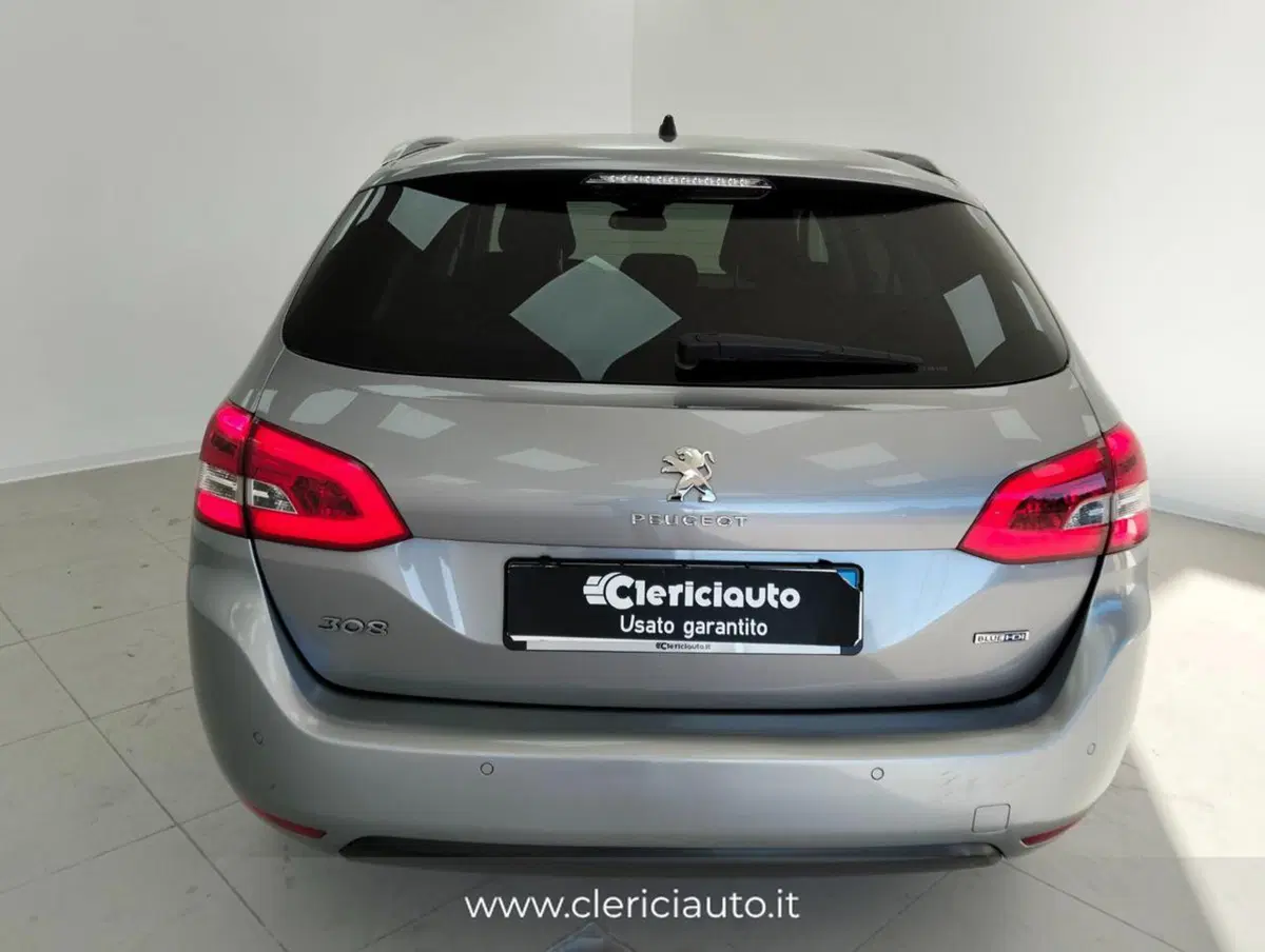 Peugeot 308 SW usata a Como (7)