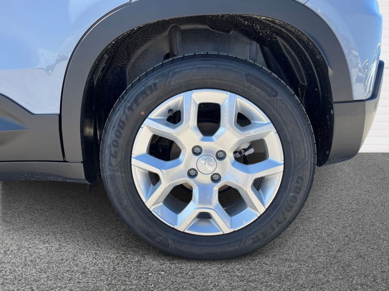 Jeep Avenger nuova a Bari (6)