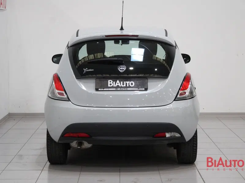 Lancia Ypsilon usata a Firenze (4)