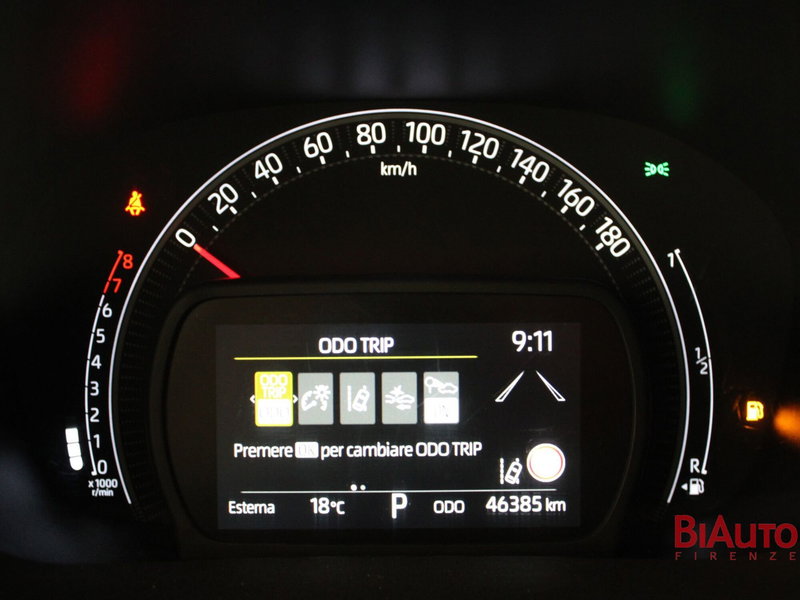 Toyota Aygo X usata a Firenze (12)