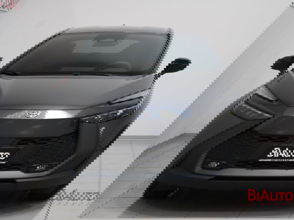 Toyota Toyota C-HR nuova a Firenze (3)