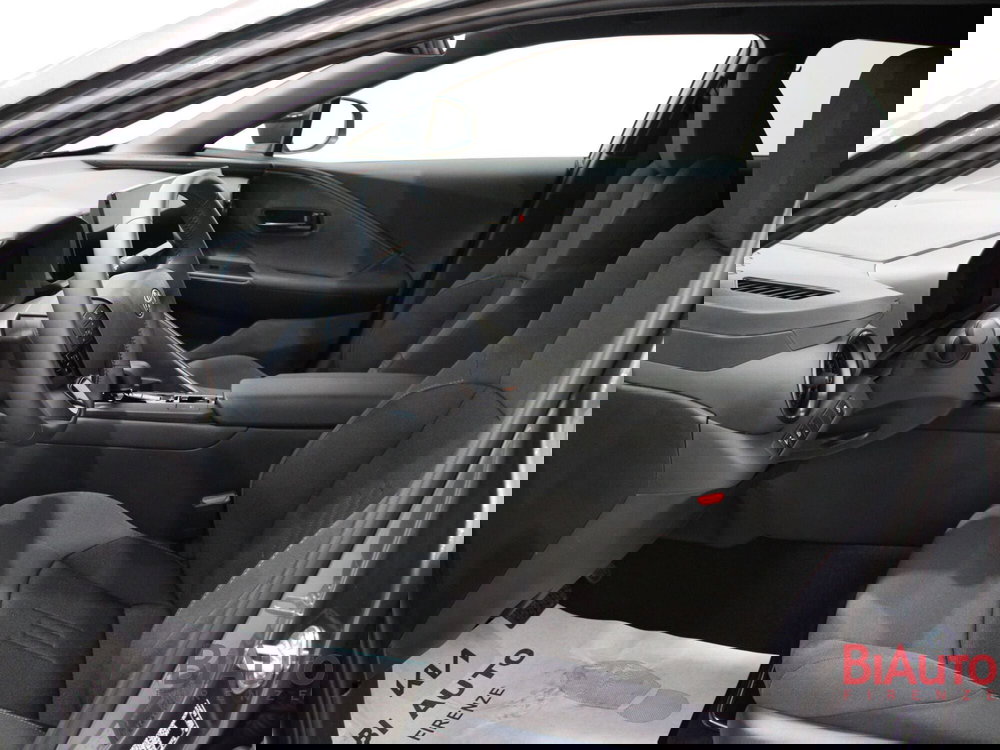 Toyota Toyota C-HR nuova a Firenze (5)