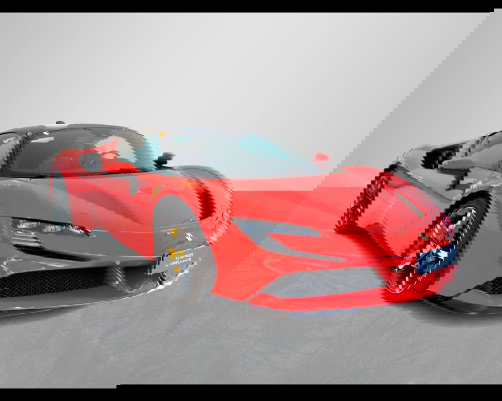 Ferrari SF90 Coupé usata a Padova (9)