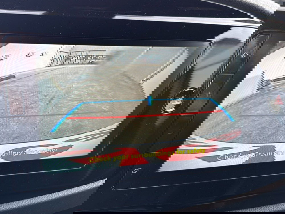 Toyota Aygo X nuova a Ferrara (12)