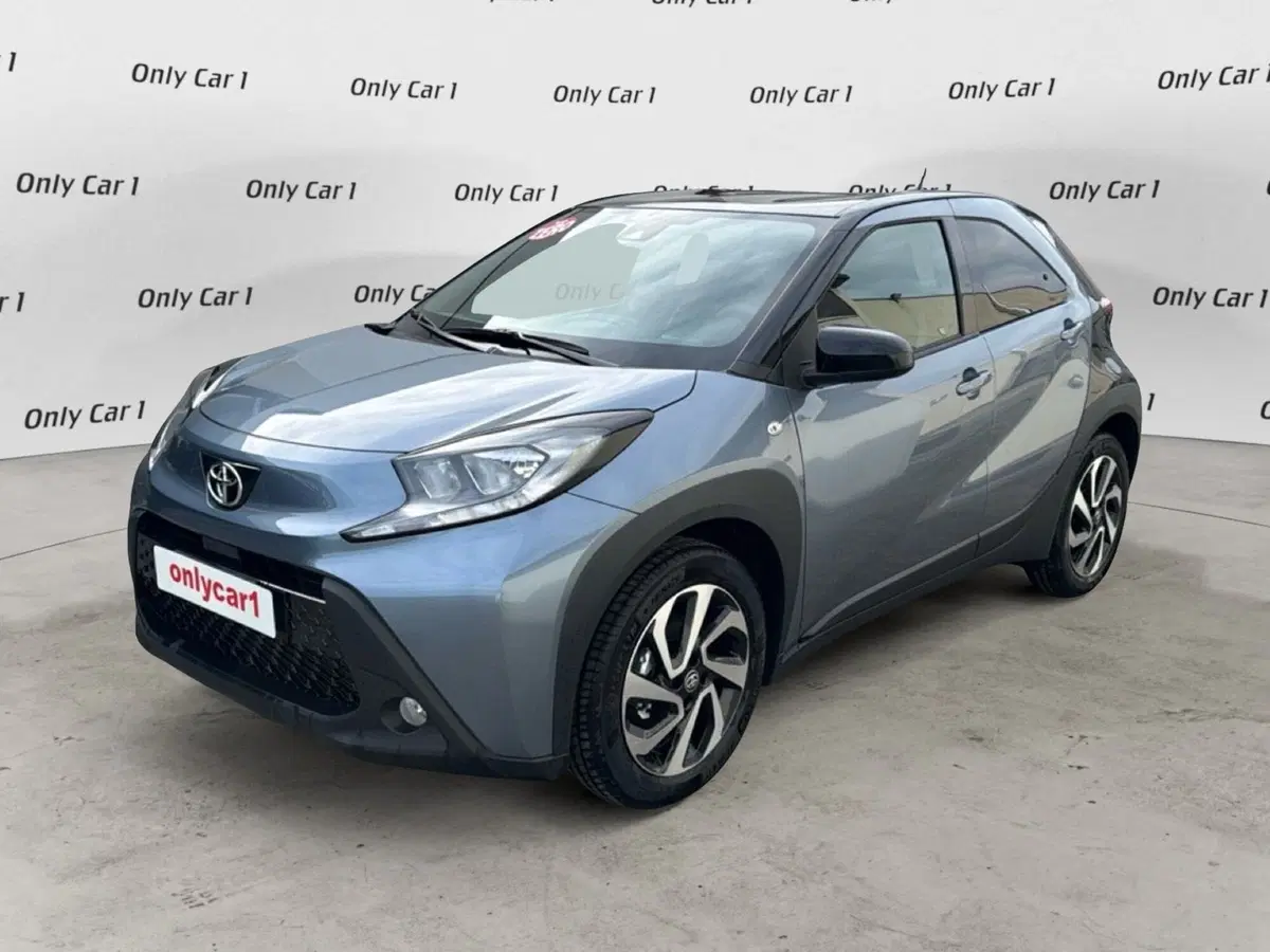 Toyota Aygo X nuova a Ferrara (2)