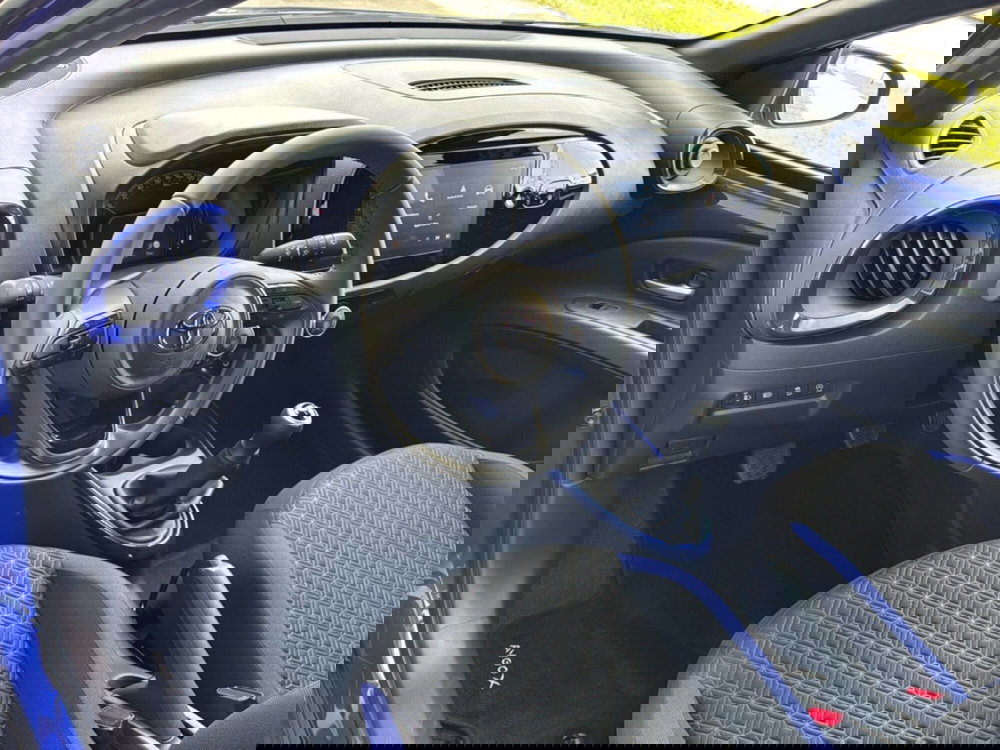 Toyota Aygo X nuova a Ferrara (16)