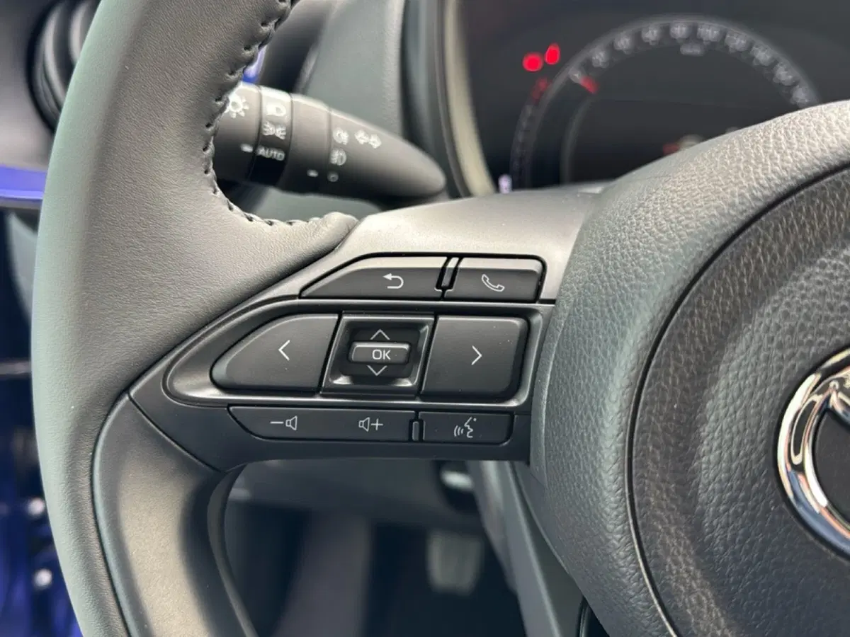 Toyota Aygo X nuova a Ferrara (17)