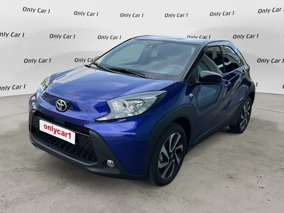 Toyota Aygo X nuova a Ferrara (2)