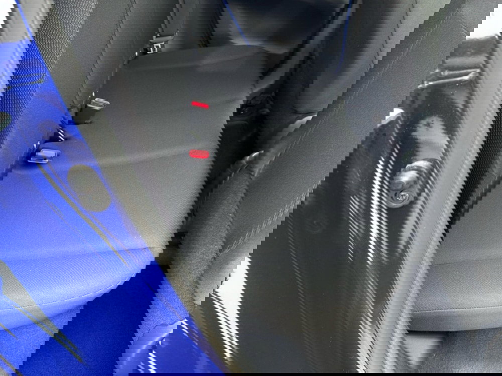 Toyota Aygo X nuova a Ferrara (8)