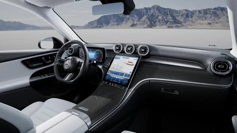 Mercedes-Benz GLC SUV nuova a Monza e Brianza (5)