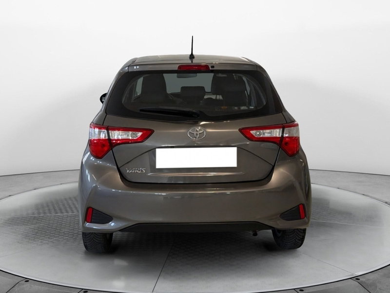 Toyota Yaris usata a Pisa (3)