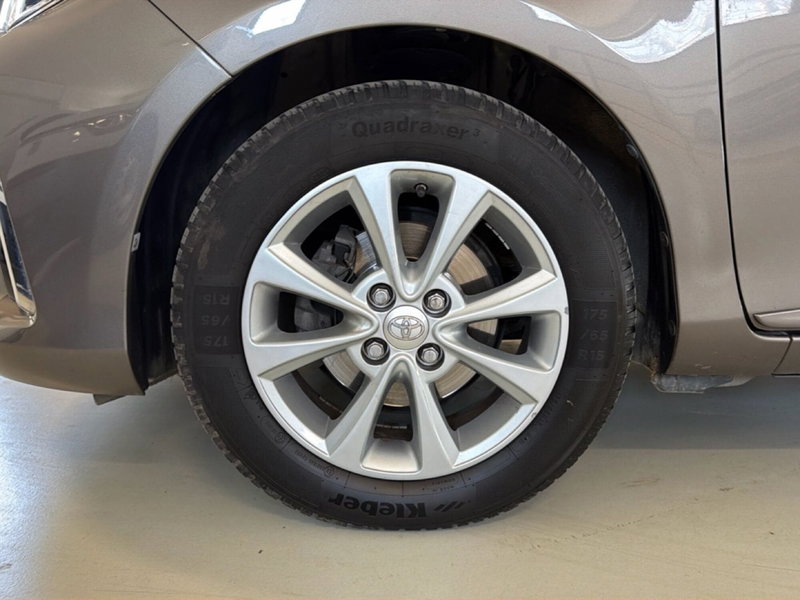 Toyota Yaris usata a Pisa (5)