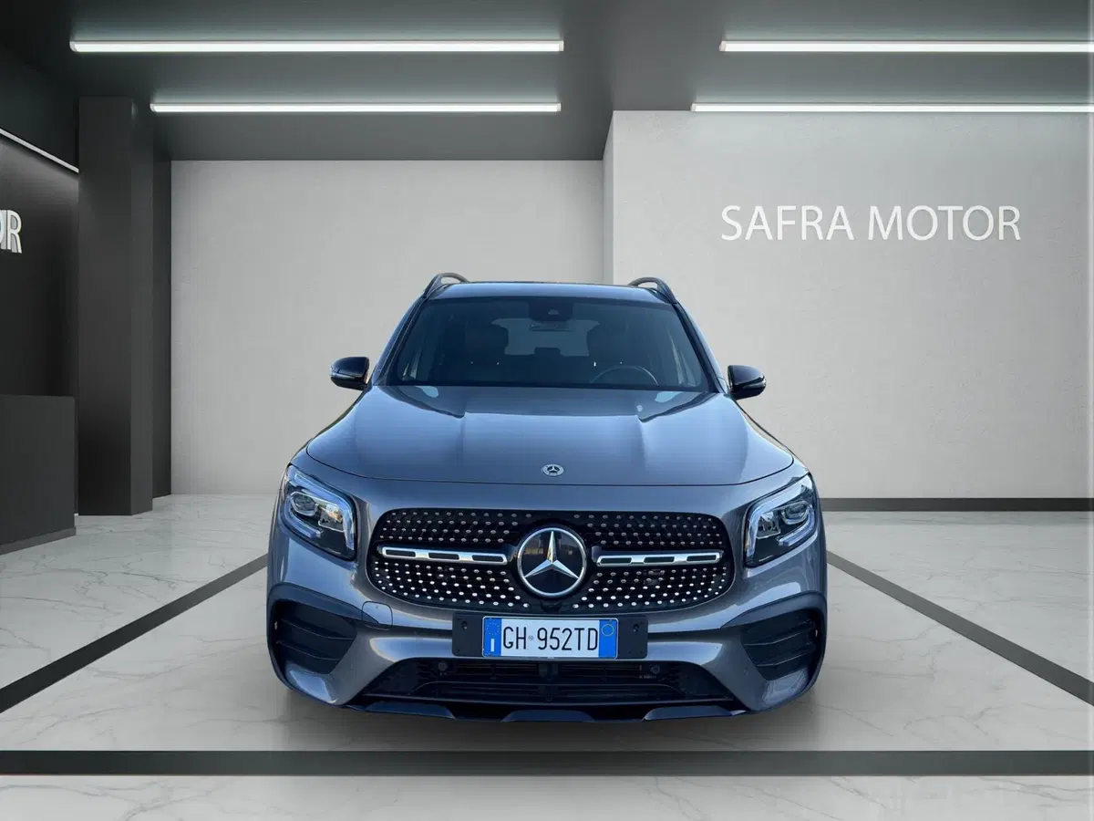 Mercedes-Benz GLB usata a Cosenza