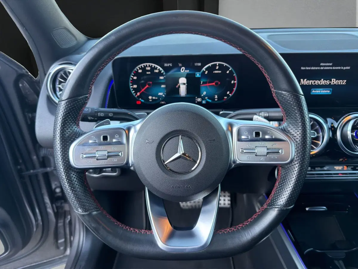 Mercedes-Benz GLB usata a Cosenza (10)