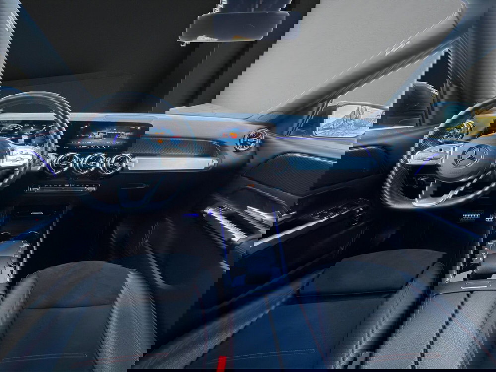 Mercedes-Benz GLB usata a Cosenza (14)