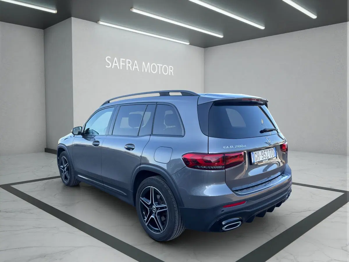 Mercedes-Benz GLB usata a Cosenza (4)