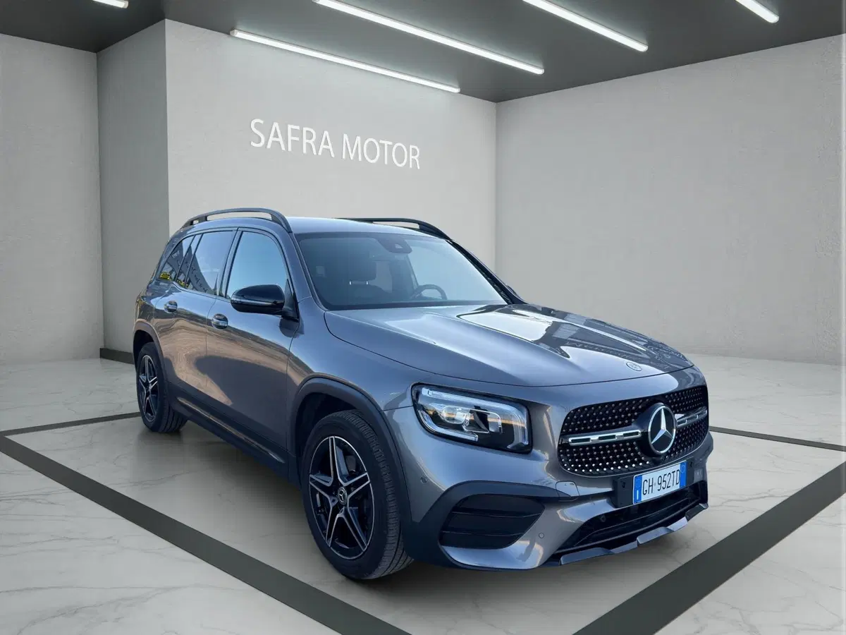 Mercedes-Benz GLB usata a Cosenza (8)