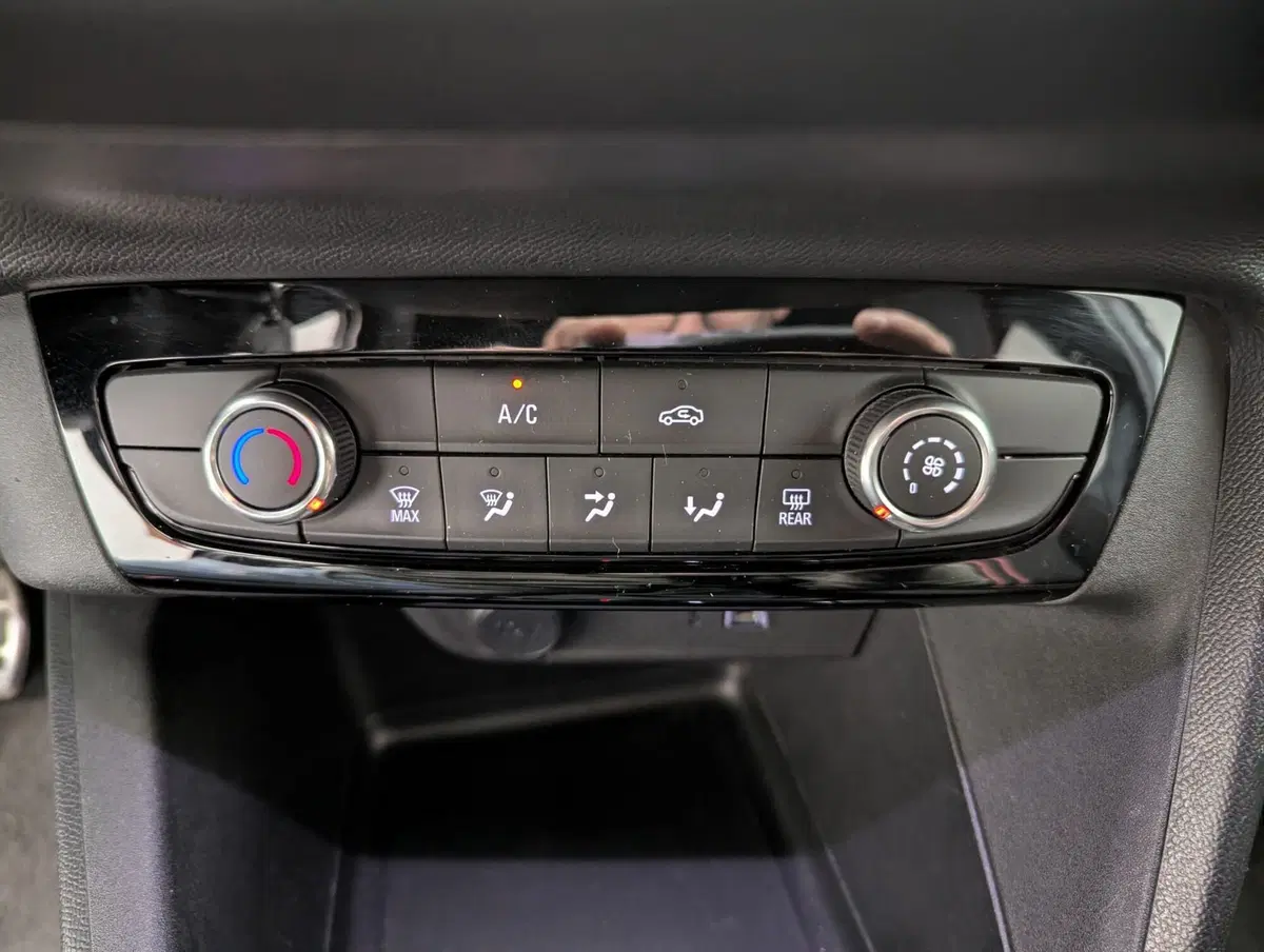 Opel Corsa usata a Bolzano (13)